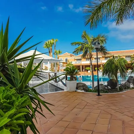 Cristianos Royal Gardens * Playa de las Americas (Tenerife)