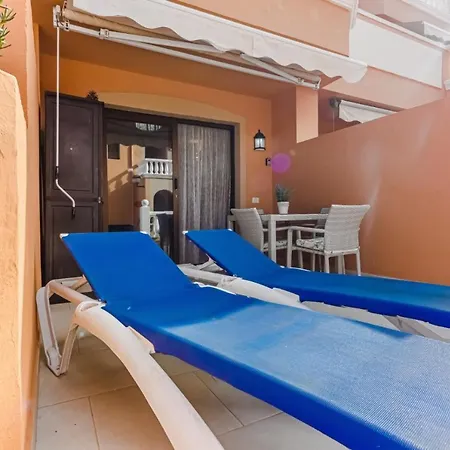 Cristianos Royal Gardens Apartment *